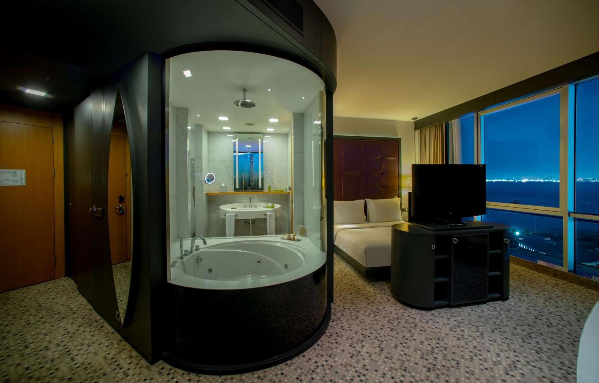 Doubletree By Hilton Istanbul - Moda Exterior foto A room at the hotel