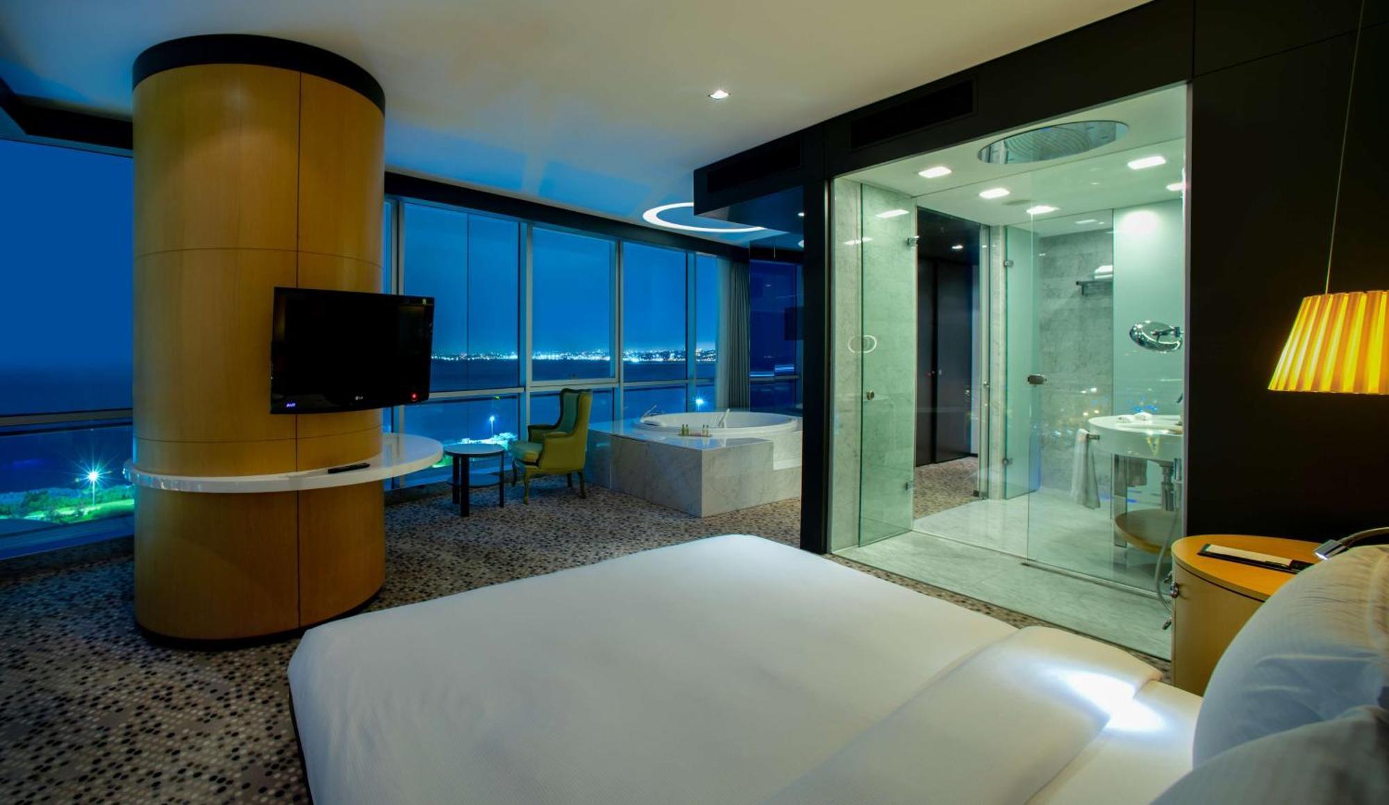Doubletree By Hilton Istanbul - Moda Exterior foto A room at the hotel